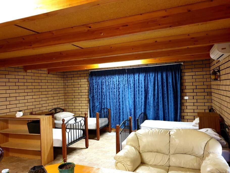 Spacious Holiday Home - Waikerie Buitenkant foto